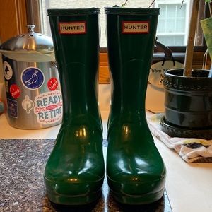 Barely Worn Hunter Green Boots